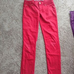 Red skinny jeans